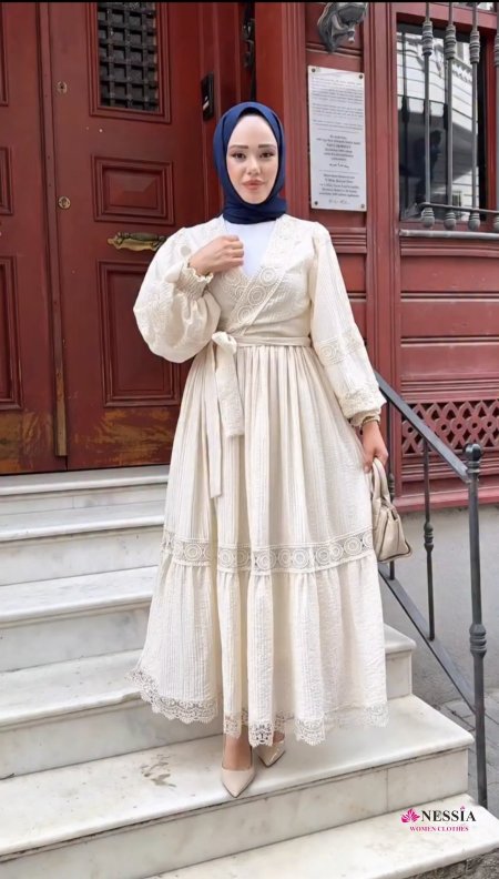 طقم تنورة دانتيل