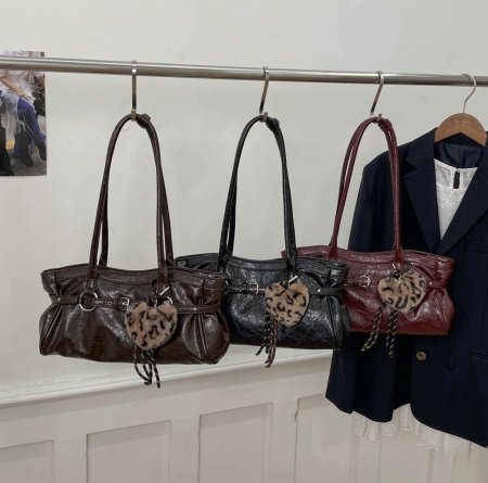 شنطة "الأصالة"