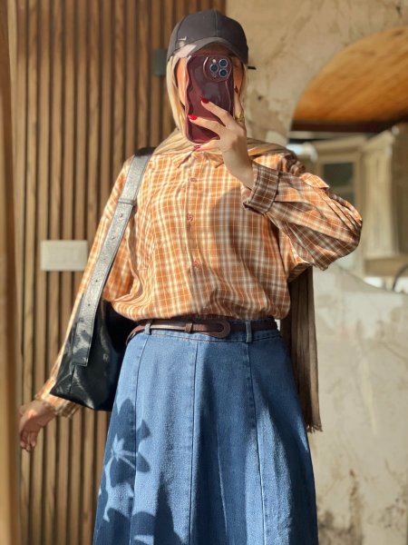 جينز غامق