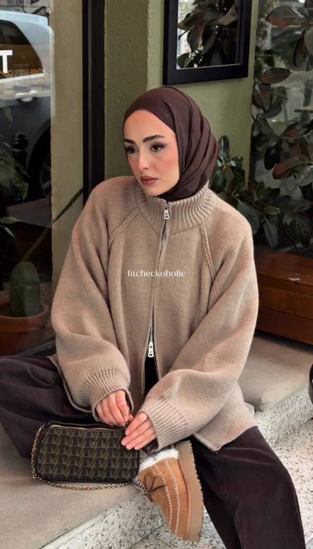 كاكي